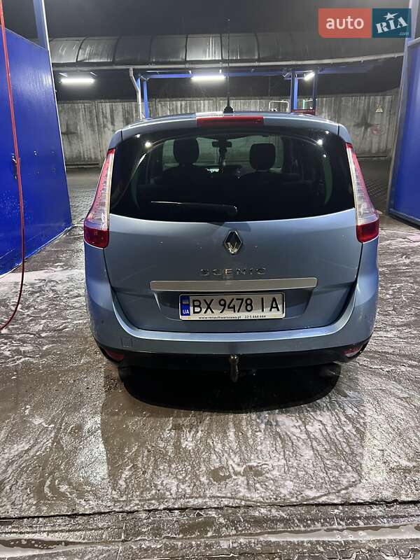 Мінівен Renault Scenic 2009 в Хмельницькому