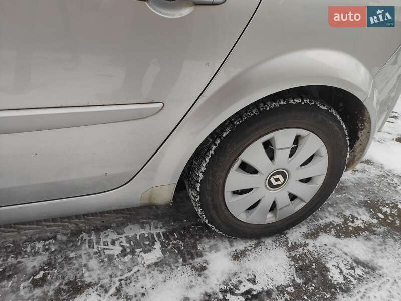 Минивэн Renault Scenic 2008 в Луцке