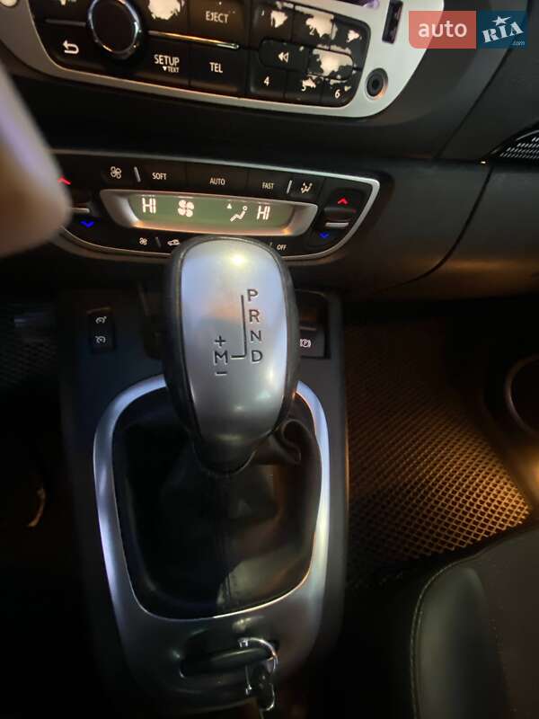 Мінівен Renault Scenic 2012 в Кривому Розі