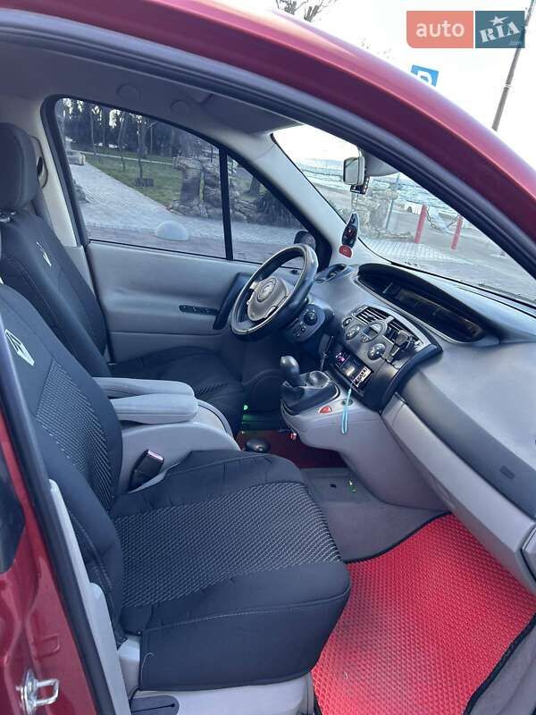 Минивэн Renault Scenic 2006 в Николаеве фото 12 Минивэн Renault Scenic 2006 в Николаеве