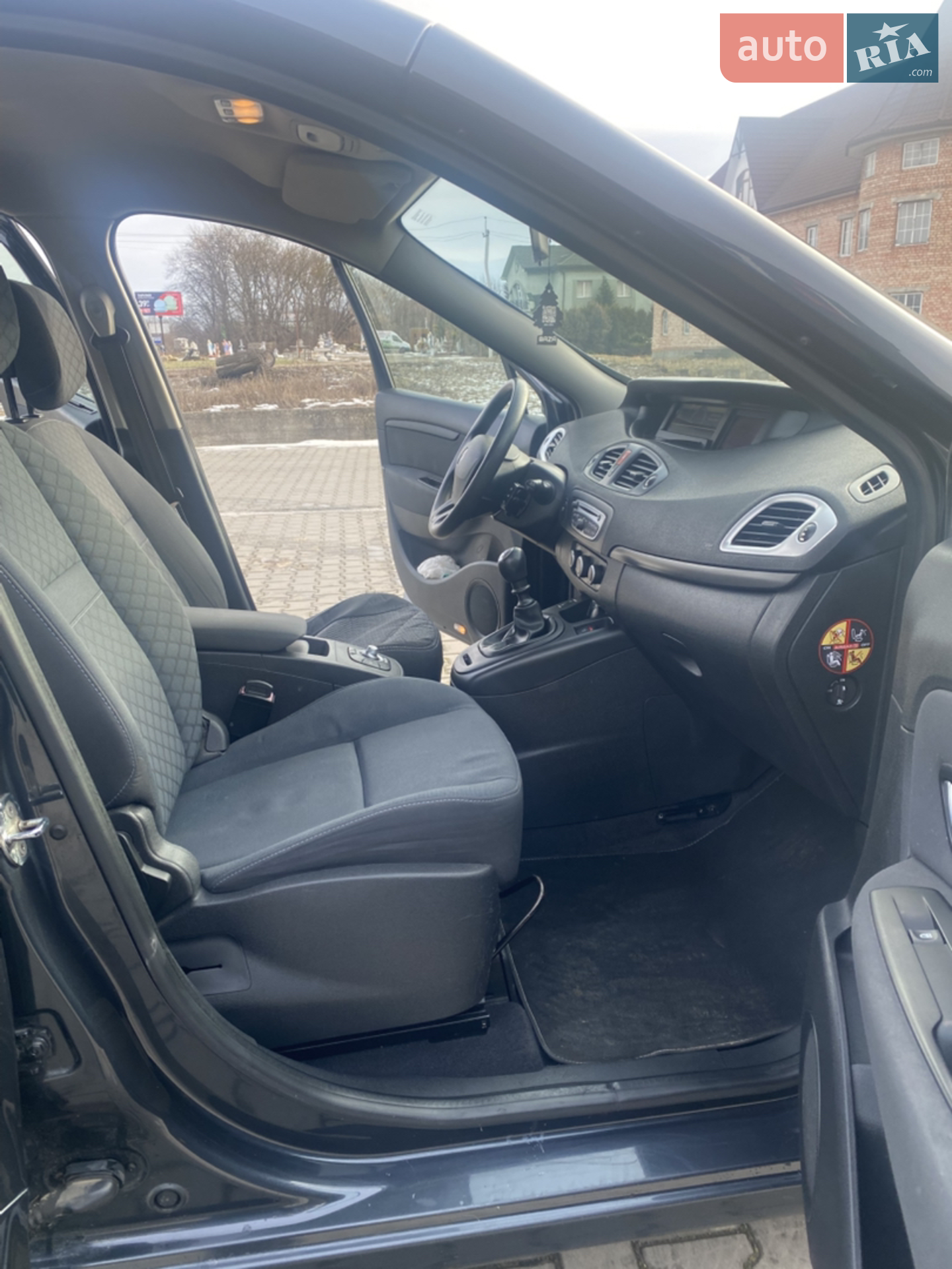 2010 Renault Scenic - мініатюра 12