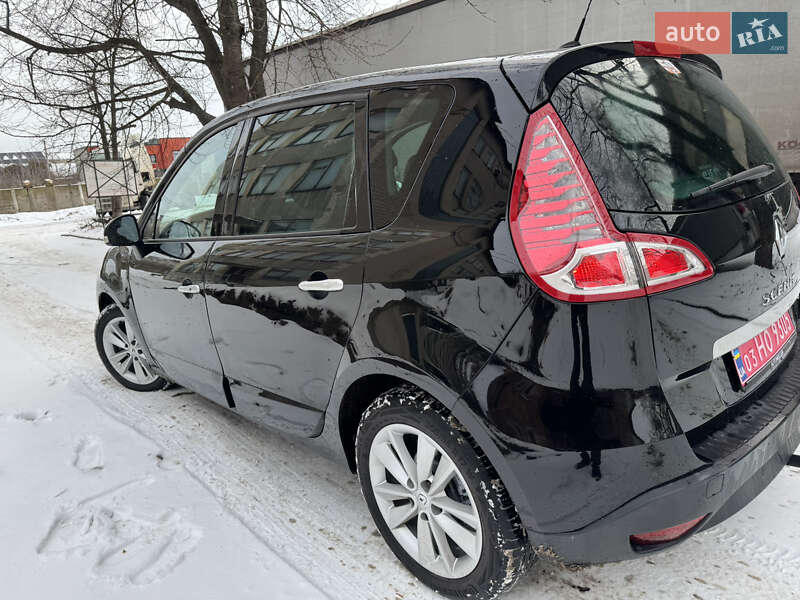 Минивэн Renault Scenic 2011 в Луцке