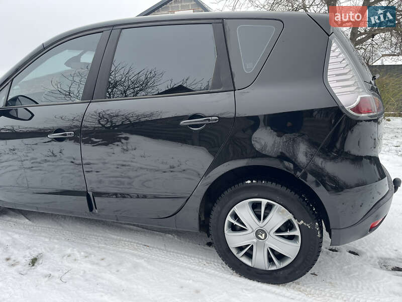 Минивэн Renault Scenic 2012 в Чигирине