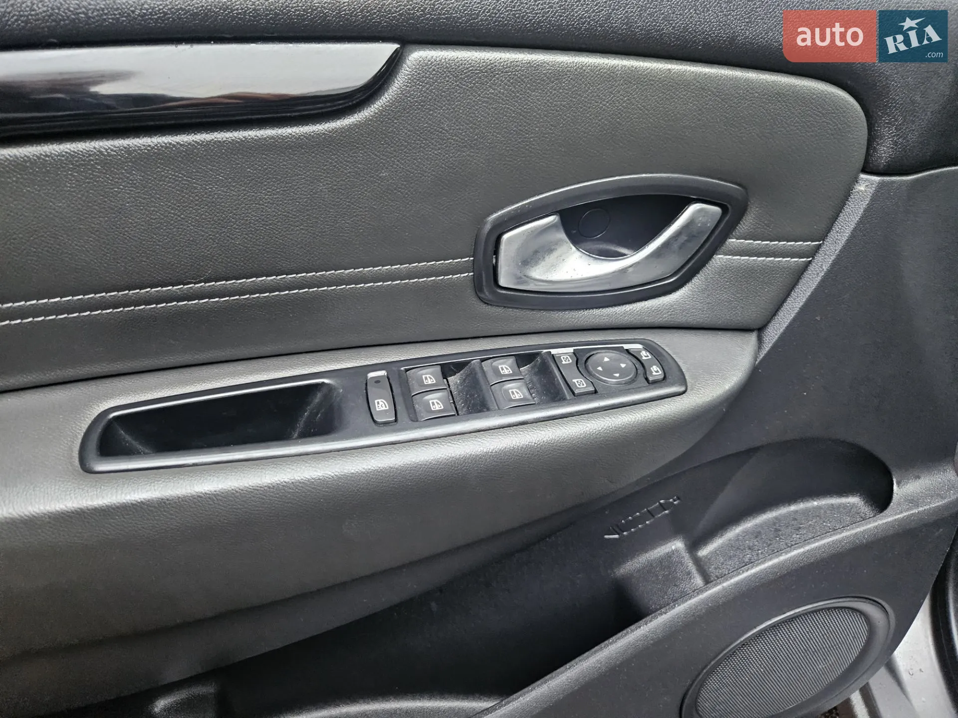 2012 Renault Scenic - мініатюра 11