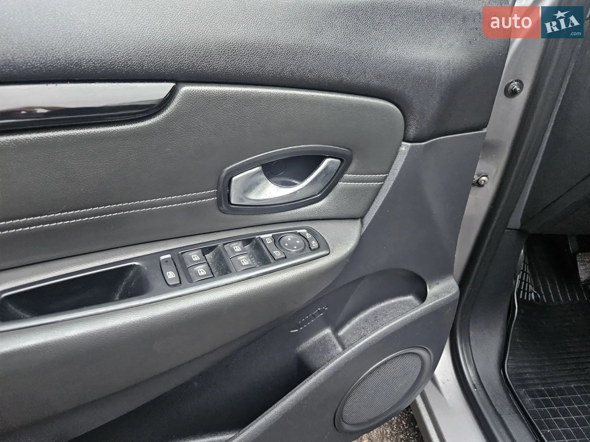 2012 Renault Scenic - мініатюра 13