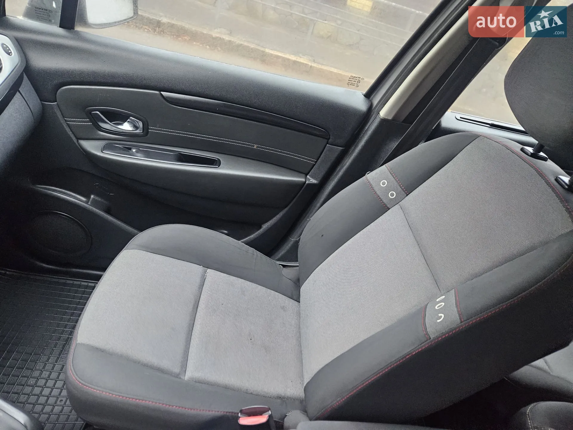 2012 Renault Scenic - мініатюра 14