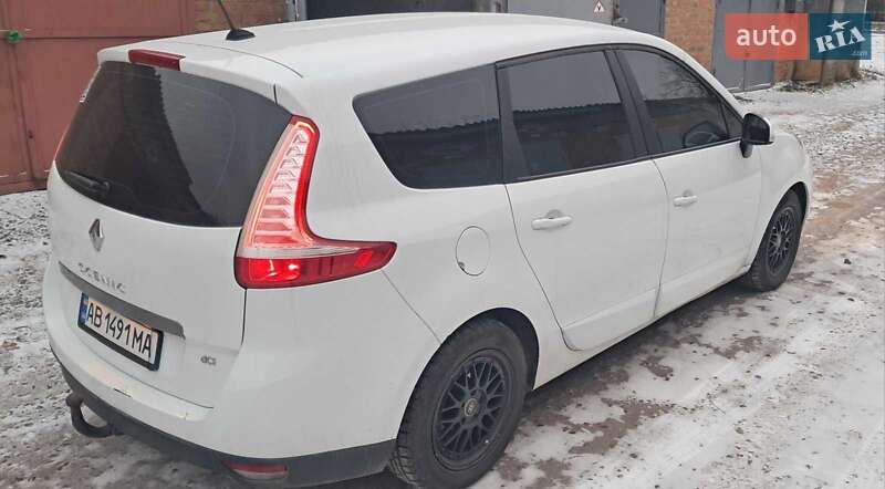 Renault Scenic 2011 Renault Scenic 2011