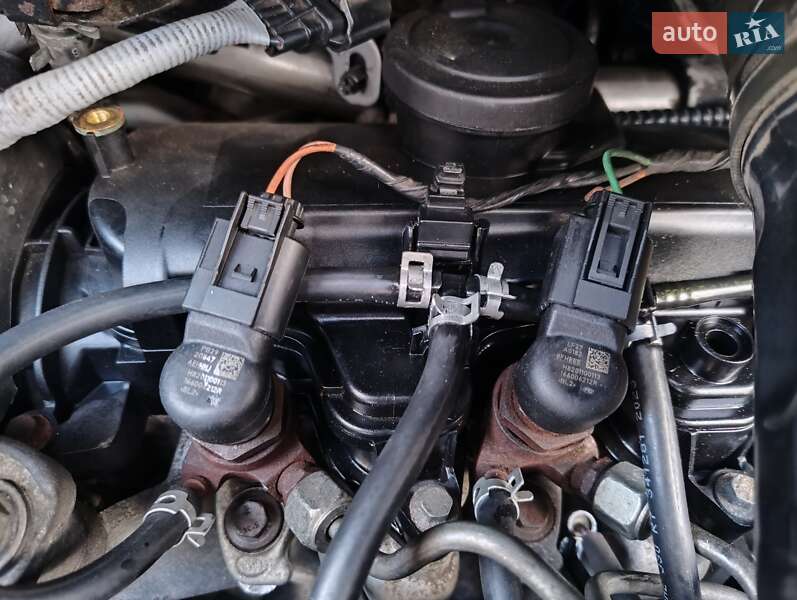 Минивэн Renault Scenic 2016 в Запорожье