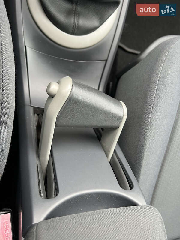 Мінівен Renault Scenic 2005 в Миколаєві