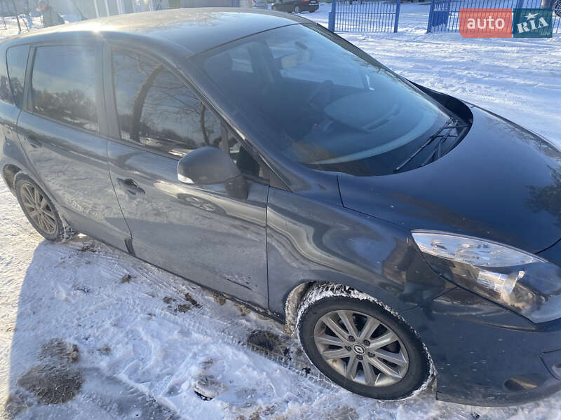 Минивэн Renault Scenic 2010 в Запорожье фото 8 Минивэн Renault Scenic 2010 в Запорожье