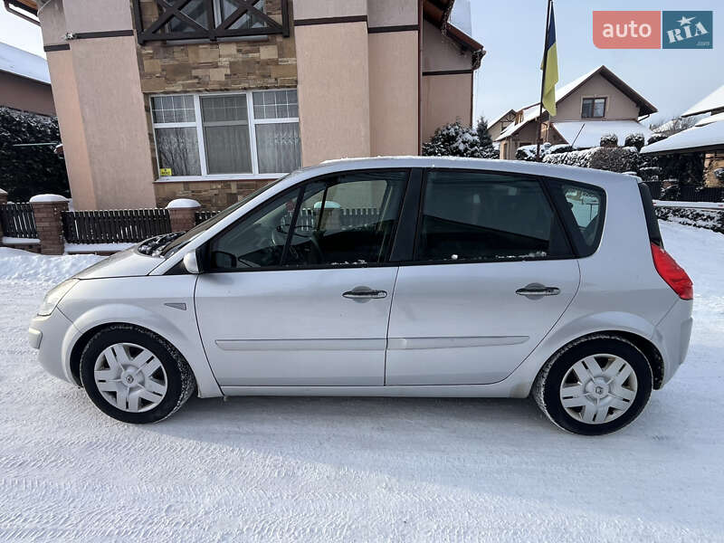 Минивэн Renault Scenic 2006 в Черновцах
