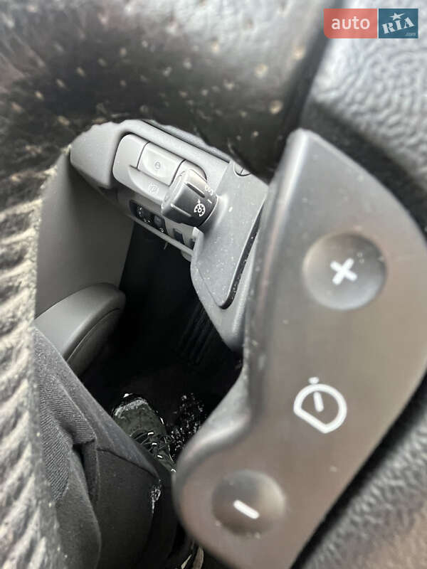 Минивэн Renault Scenic 2006 в Черновцах