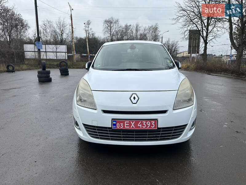 Минивэн Renault Scenic 2010 в Луцке