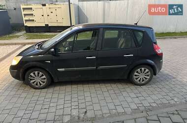 Минивэн Renault Scenic 2004 в Городке