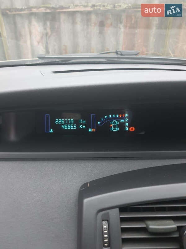 Минивэн Renault Scenic 2005 в Ровно фото 7 Минивэн Renault Scenic 2005 в Ровно