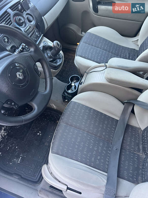 Минивэн Renault Scenic 2004 в Киеве фото 19 Минивэн Renault Scenic 2004 в Киеве