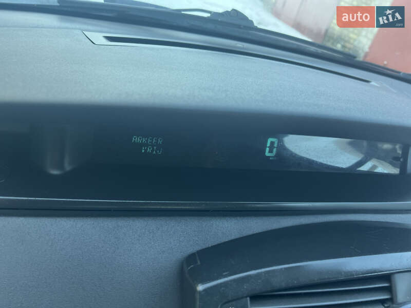 Минивэн Renault Scenic 2004 в Киеве фото 24 Минивэн Renault Scenic 2004 в Киеве