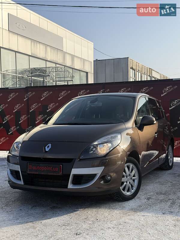Renault Scenic 2011