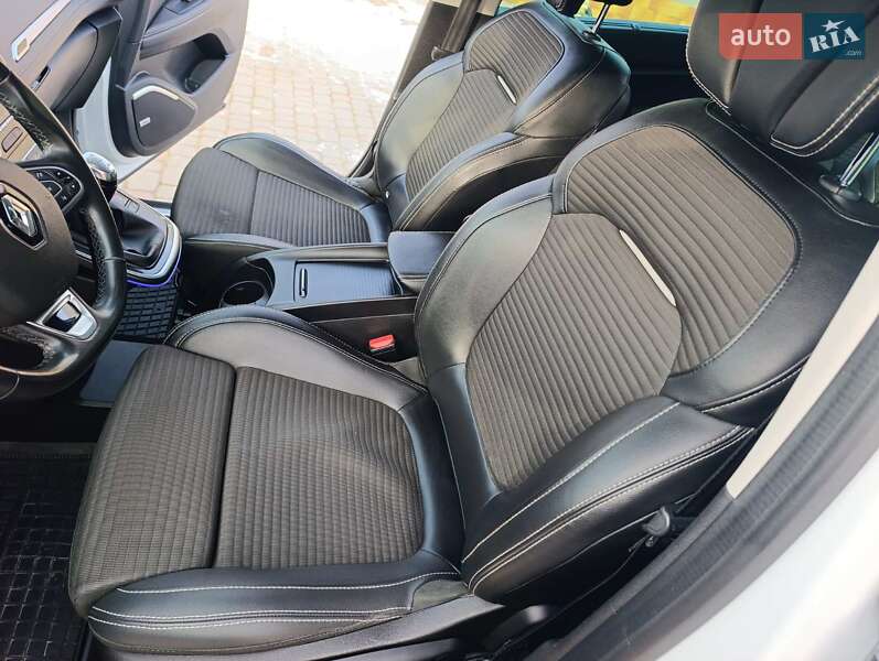 Минивэн Renault Scenic 2017 в Самборе