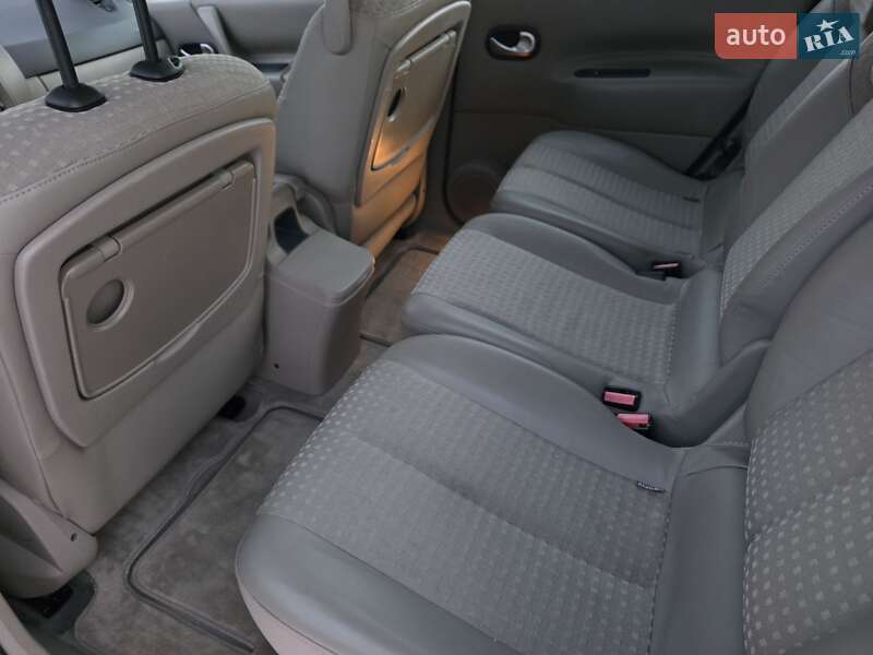 Минивэн Renault Scenic 2004 в Луцке