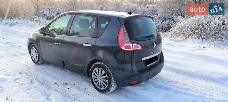 Минивэн Renault Scenic 2010 в Ирпене