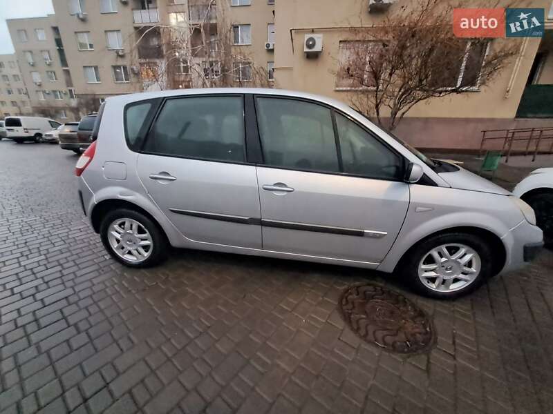 Минивэн Renault Scenic 2005 в Одессе