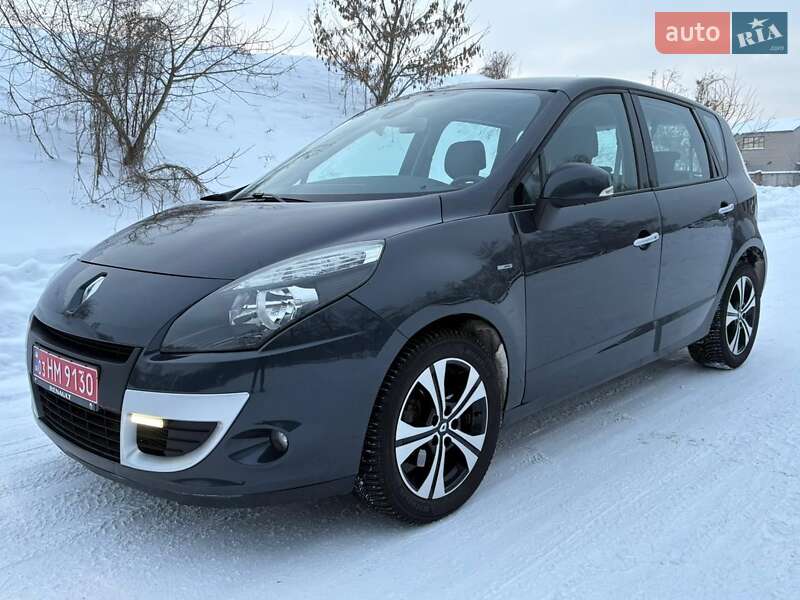 Минивэн Renault Scenic 2011 в Киверцах