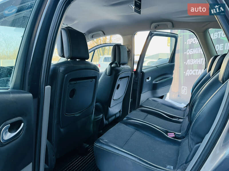 Минивэн Renault Scenic 2005 в Харькове