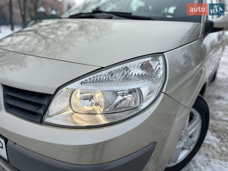 Минивэн Renault Scenic 2006 в Виннице