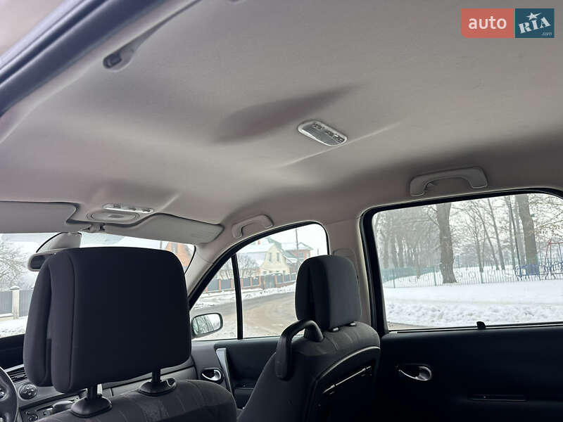 Минивэн Renault Scenic 2006 в Виннице