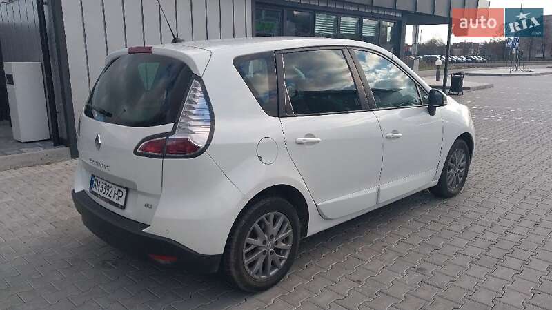 Минивэн Renault Scenic 2013 в Луцке