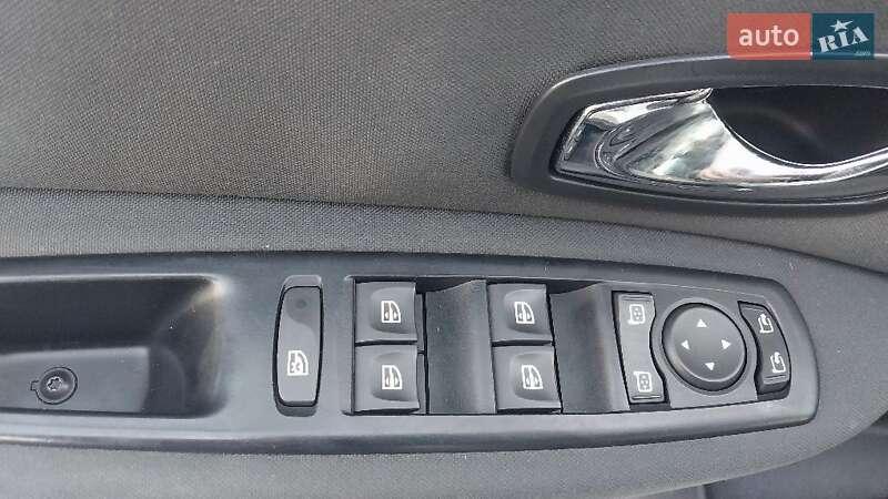 Минивэн Renault Scenic 2013 в Луцке