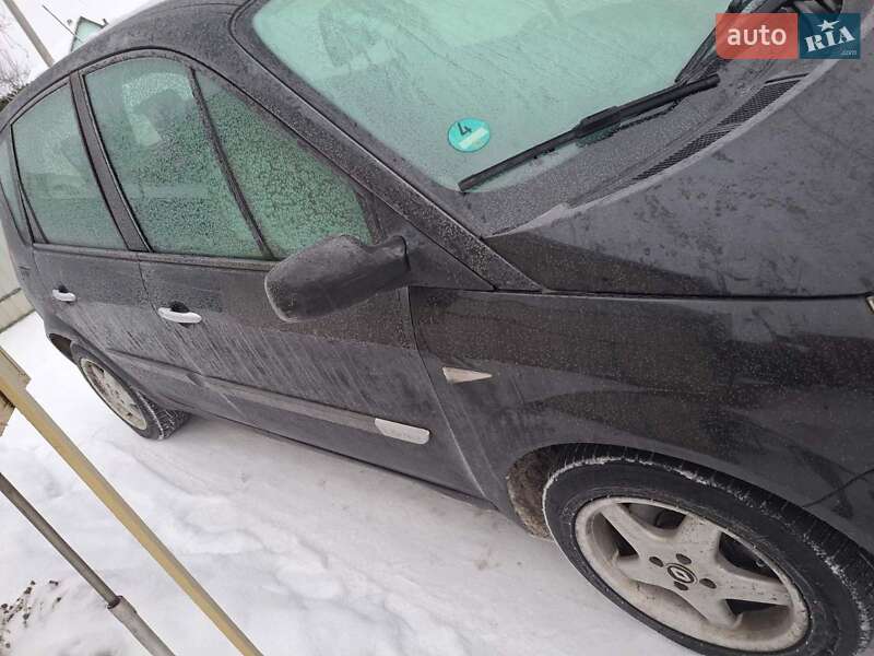 Минивэн Renault Scenic 2005 в Баре фото 9 Минивэн Renault Scenic 2005 в Баре
