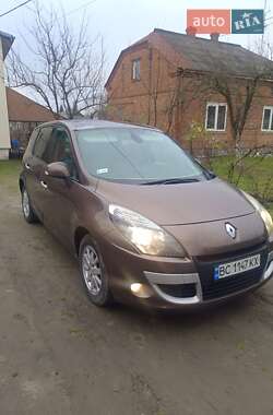 Мінівен Renault Scenic 2011 в Львові