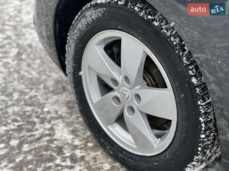 Минивэн Renault Scenic 2010 в Луцке