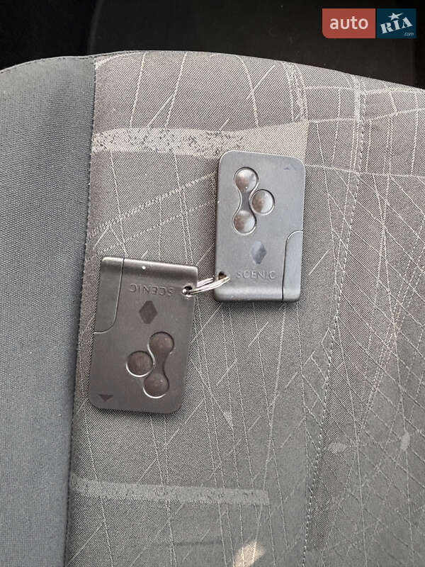 Минивэн Renault Scenic 2005 в Надворной