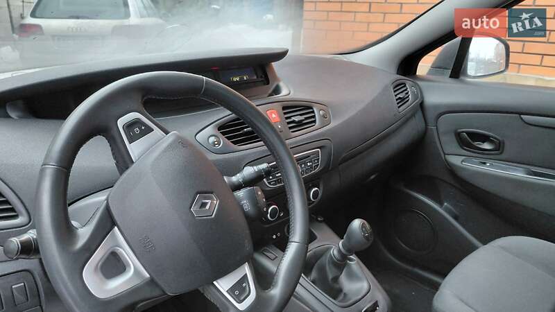Минивэн Renault Scenic 2010 в Луцке фото 22 Минивэн Renault Scenic 2010 в Луцке