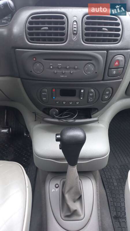 Минивэн Renault Scenic 2001 в Нежине