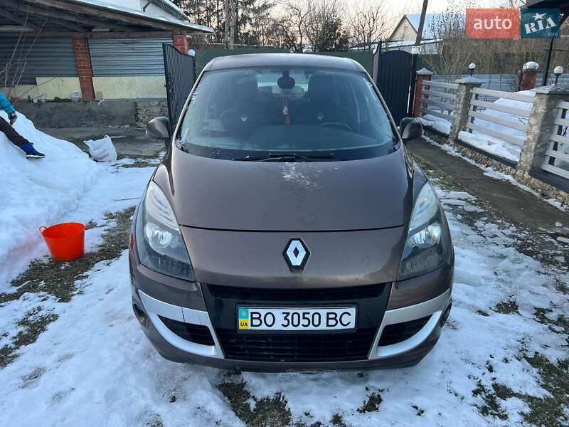 Минивэн Renault Scenic 2010 в Тернополе фото Минивэн Renault Scenic 2010 в Тернополе