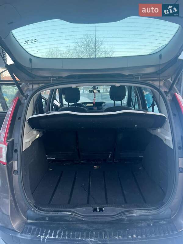 Минивэн Renault Scenic 2010 в Тернополе фото 14 Минивэн Renault Scenic 2010 в Тернополе