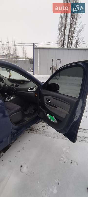 Минивэн Renault Scenic 2011 в Луцке