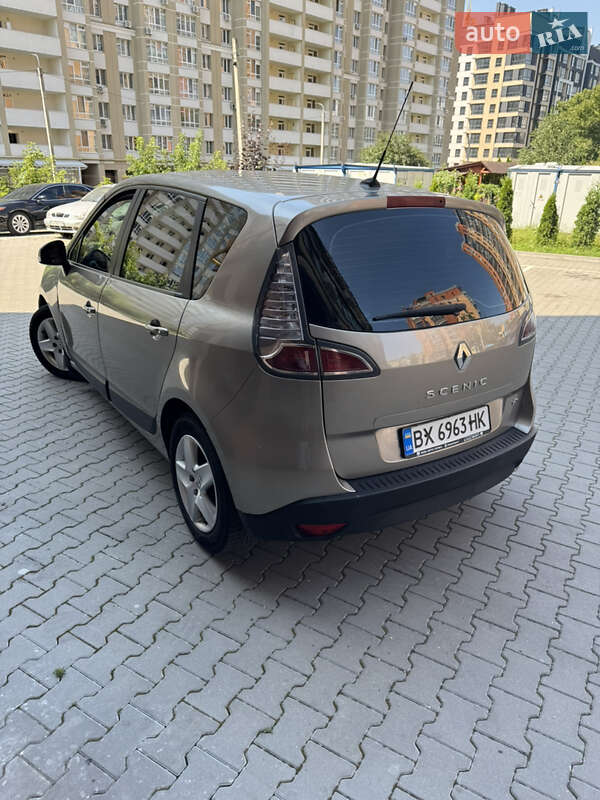 Мінівен Renault Scenic 2012 в Хмельницькому