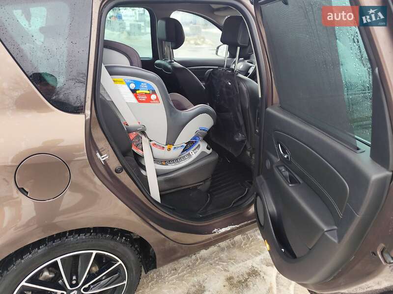 Минивэн Renault Scenic 2012 в Дрогобыче