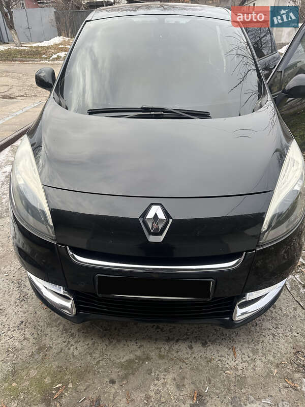 Renault Scenic 2012