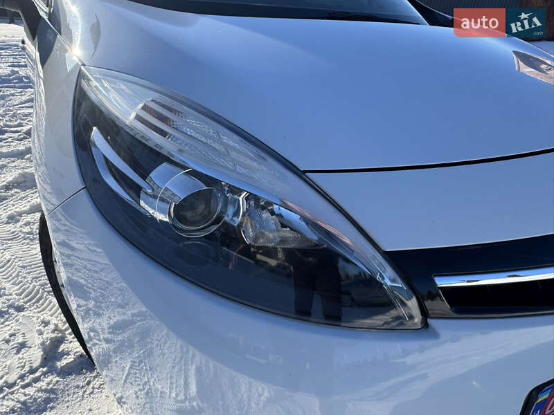 Минивэн Renault Scenic 2015 в Виннице