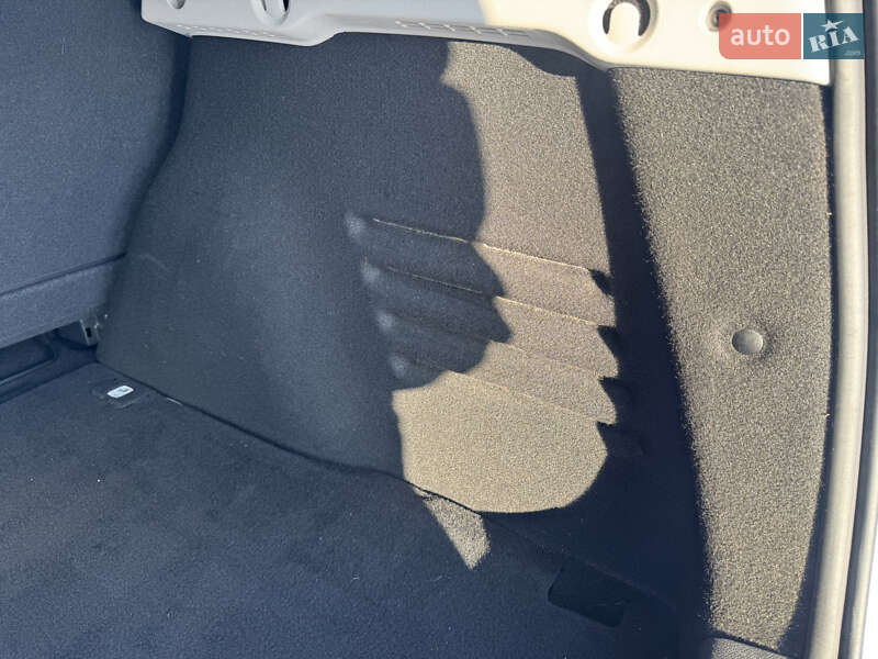 Минивэн Renault Scenic 2015 в Виннице