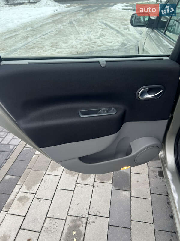 Минивэн Renault Scenic 2007 в Луцке