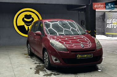 Минивэн Renault Scenic 2010 в Черновцах