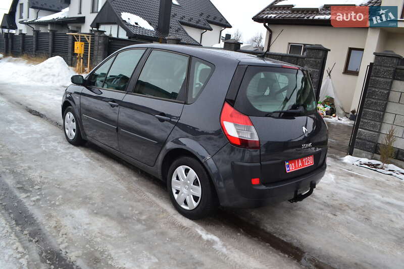 Минивэн Renault Scenic 2006 в Ровно