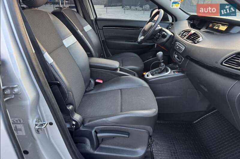 Минивэн Renault Scenic 2011 в Дубно фото 16 Минивэн Renault Scenic 2011 в Дубно
